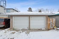 Double detached garage off rear alley - 