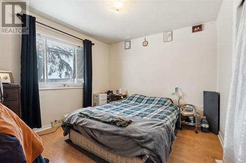 Main floor: Principal bedroom - 1511 Child Avenue Ne, Calgary, AB - Indoor Photo Showing Bedroom