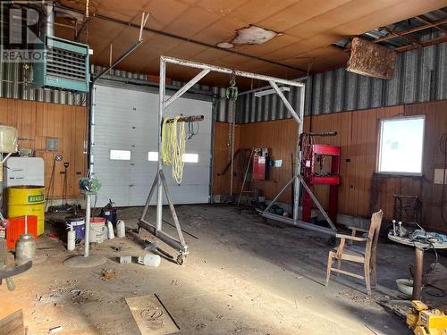 214015 Township Road 52, Rural Cardston County, AB - Indoor Photo Showing Garage