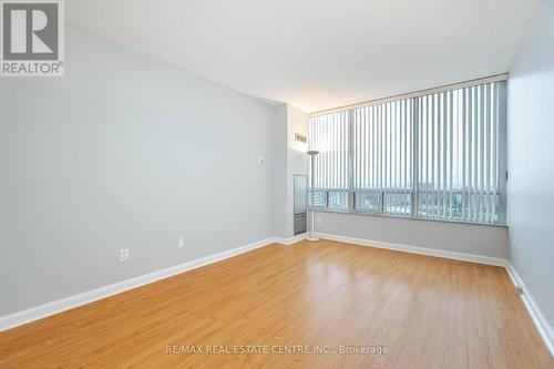 Ph 2502 - 22 Hanover Road, Brampton, ON - Indoor Photo Showing Other Room