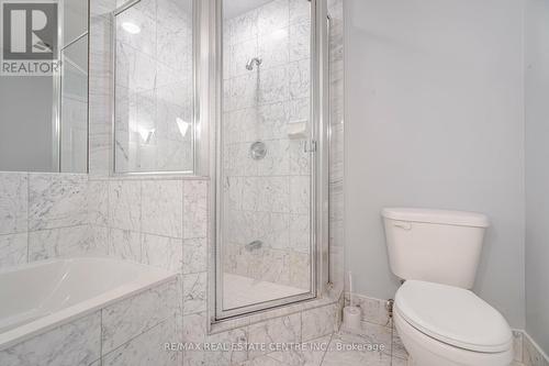 Ph 2502 - 22 Hanover Road, Brampton, ON - Indoor Photo Showing Bathroom