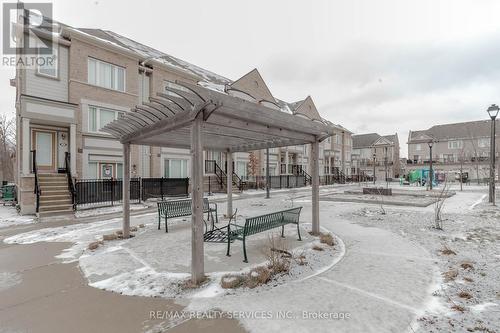 103 - 1 Beckenrose Court, Brampton, ON - Outdoor