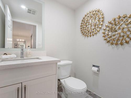 1716-30 Greenfield Ave, Toronto, ON - Indoor Photo Showing Bathroom