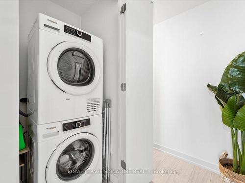 701-90 Glen Everest Rd, Toronto, ON - Indoor Photo Showing Laundry Room