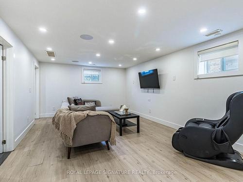 30 Heatherglen Rd, Toronto, ON - Indoor Photo Showing Basement