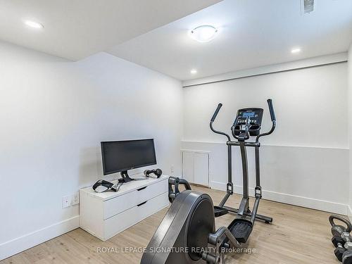 30 Heatherglen Rd, Toronto, ON - Indoor Photo Showing Gym Room