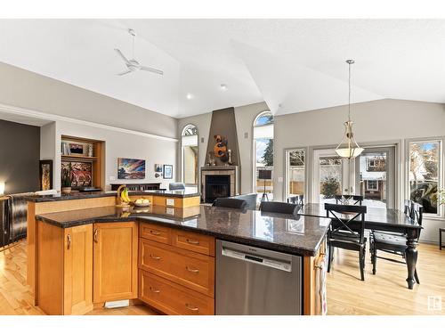 5819 110 St Nw, Edmonton, AB - Indoor Photo Showing Kitchen