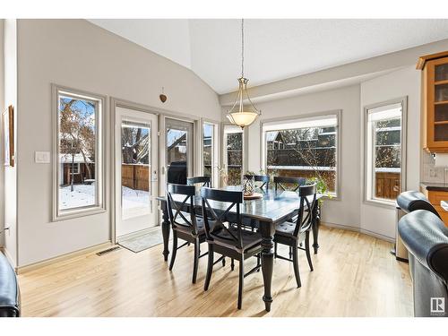 5819 110 St Nw, Edmonton, AB - Indoor Photo Showing Dining Room