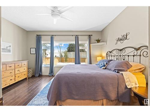 5819 110 St Nw, Edmonton, AB - Indoor Photo Showing Bedroom