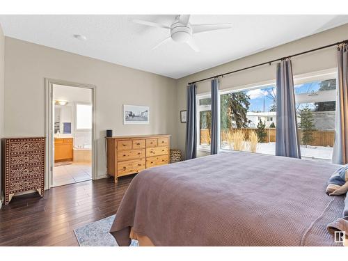 5819 110 St Nw, Edmonton, AB - Indoor Photo Showing Bedroom