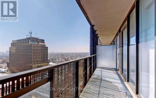 1011 - 8 Eglinton Avenue E, Toronto, ON - Outdoor With Balcony With Exterior