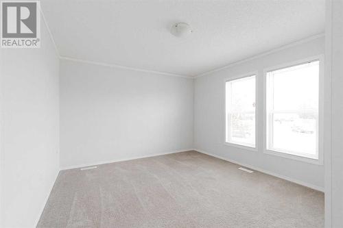 124 Fir Street, Fort Mcmurray, AB - Indoor Photo Showing Other Room