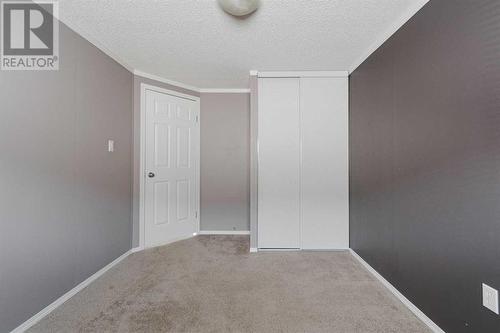 124 Fir Street, Fort Mcmurray, AB - Indoor Photo Showing Other Room