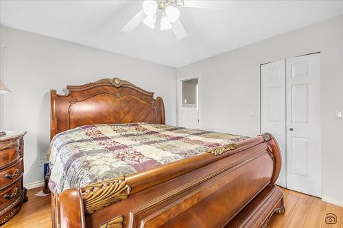 8035 123 Street, Surrey, BC - Indoor Photo Showing Bedroom