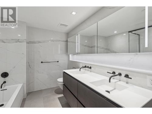 1003 620 Cardero Street, Vancouver, BC - Indoor Photo Showing Bathroom