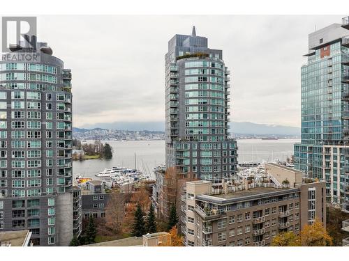 1003 620 Cardero Street, Vancouver, BC - Outdoor With Body Of Water With Facade