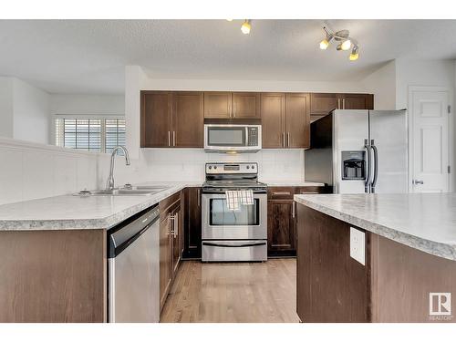 #35 2051 Towne Centre Bv Nw, Edmonton, AB - Indoor Photo Showing Kitchen With Stainless Steel Kitchen