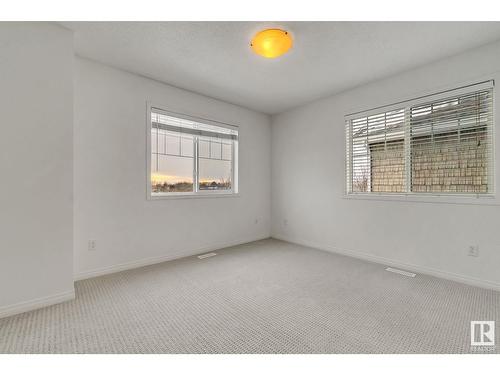 #35 2051 Towne Centre Bv Nw, Edmonton, AB - Indoor Photo Showing Other Room