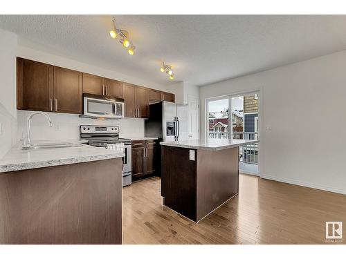 #35 2051 Towne Centre Bv Nw, Edmonton, AB - Indoor Photo Showing Kitchen With Stainless Steel Kitchen