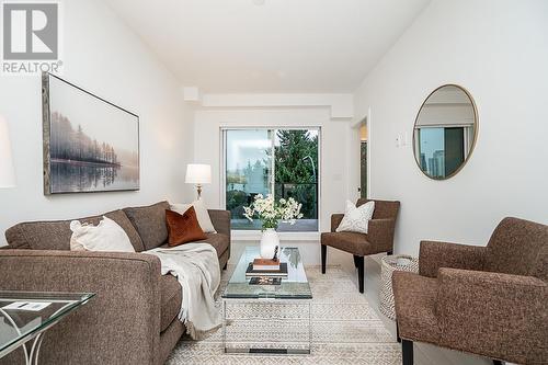 406 5399 Joyce Street, Vancouver, BC - Indoor Photo Showing Living Room