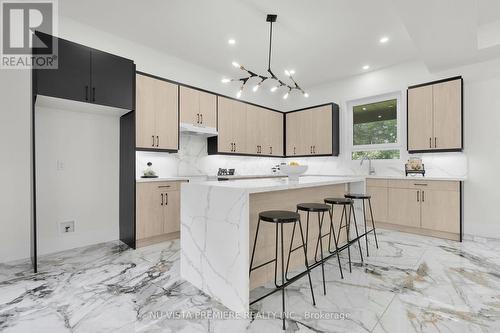 2152 Tripp Drive, London, ON - Indoor Photo Showing Kitchen