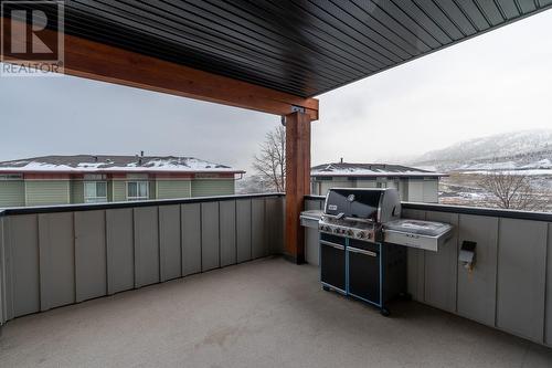 181 Holloway Drive, Kamloops, BC - Outdoor With Exterior