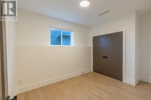 181 Holloway Drive, Kamloops, BC - Indoor Photo Showing Other Room