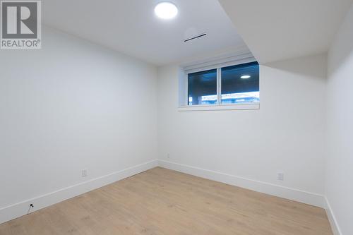 181 Holloway Drive, Kamloops, BC - Indoor Photo Showing Other Room