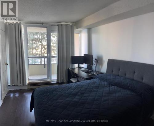 202 - 1500 Riverside Drive, Ottawa, ON - Indoor Photo Showing Bedroom