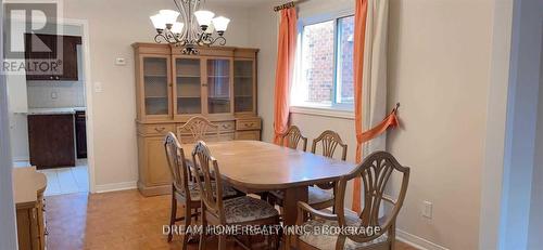 417 Luzon Crescent, Mississauga, ON - Indoor Photo Showing Dining Room