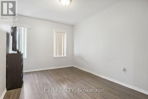 411 Murray Ross Parkway, Toronto, ON - Indoor Photo Showing Other Room