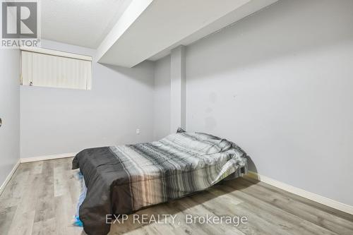 411 Murray Ross Parkway, Toronto, ON - Indoor Photo Showing Bedroom