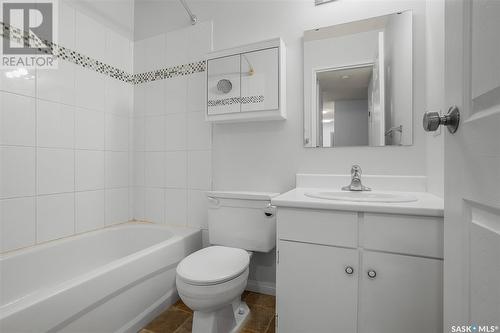 303 855 Wollaston Crescent, Saskatoon, SK - Indoor Photo Showing Bathroom