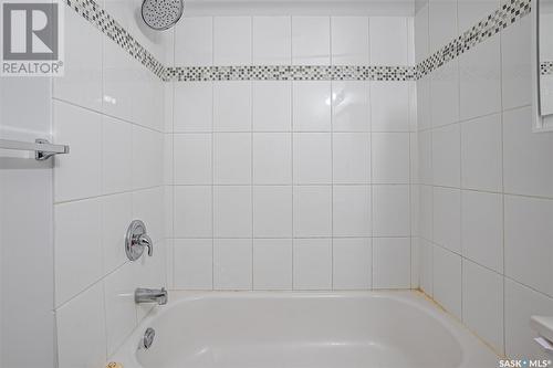 303 855 Wollaston Crescent, Saskatoon, SK - Indoor Photo Showing Bathroom