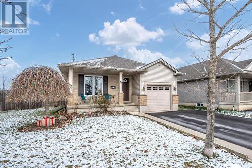 68 Meadowvale Drive, St. Thomas, ON - Outdoor With Deck Patio Veranda With Facade