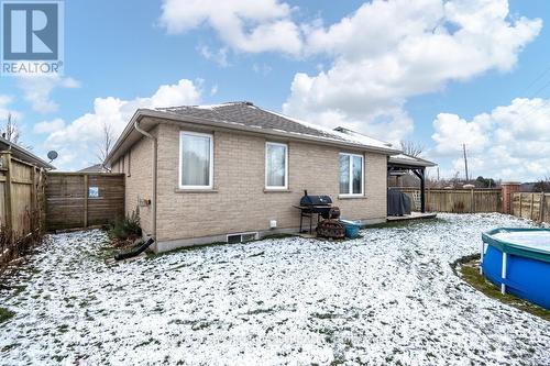 68 Meadowvale Drive, St. Thomas, ON - Outdoor With Exterior