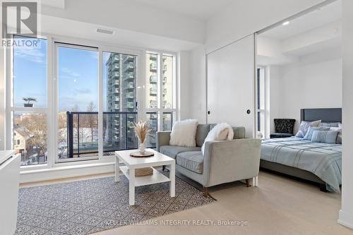 511 - 560 Rideau Street, Ottawa, ON - Indoor Photo Showing Living Room