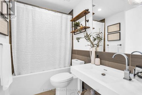 709 - 70 Distillery Lane, Toronto, ON - Indoor Photo Showing Bathroom