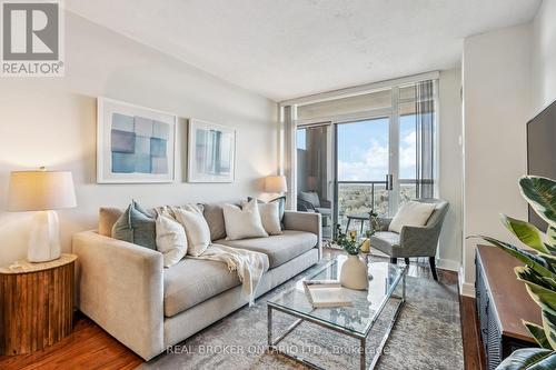 1801 - 18 Harrison Garden Boulevard, Toronto, ON - Indoor Photo Showing Living Room