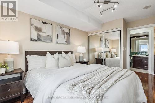 1801 - 18 Harrison Garden Boulevard, Toronto, ON - Indoor Photo Showing Bedroom