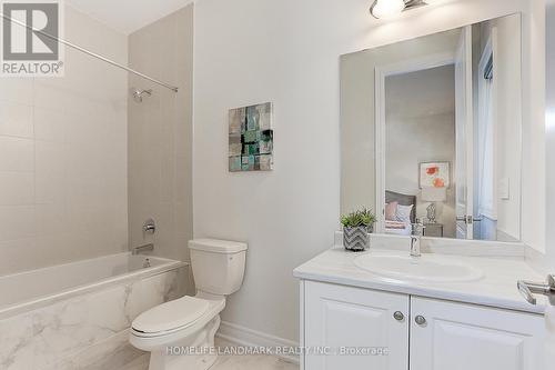 29 Perigo Court, Richmond Hill, ON - Indoor Photo Showing Bathroom