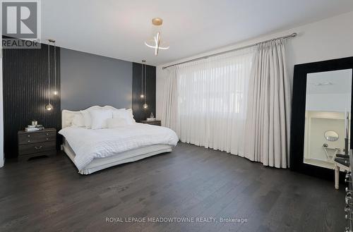 3173 Millicent Avenue, Oakville, ON - Indoor Photo Showing Bedroom