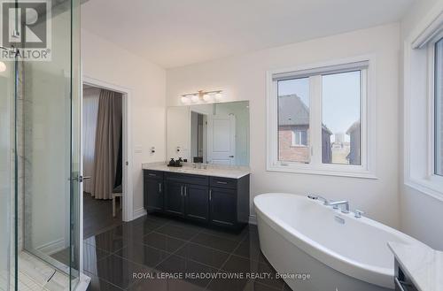 3173 Millicent Avenue, Oakville, ON - Indoor Photo Showing Bathroom