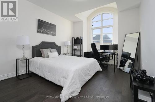 3173 Millicent Avenue, Oakville, ON - Indoor Photo Showing Bedroom