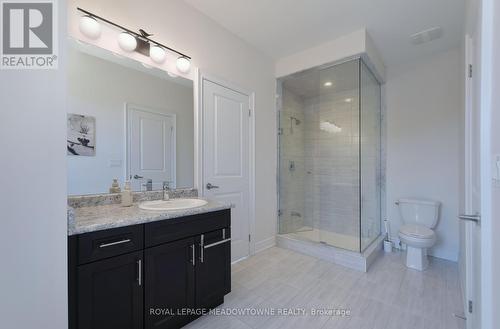 3173 Millicent Avenue, Oakville, ON - Indoor Photo Showing Bathroom