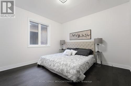 3173 Millicent Avenue, Oakville, ON - Indoor Photo Showing Bedroom