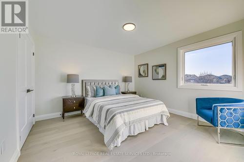 2276 Stillmeadow Road, Oakville, ON - Indoor Photo Showing Bedroom