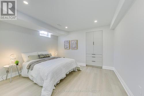 2276 Stillmeadow Road, Oakville, ON - Indoor Photo Showing Bedroom