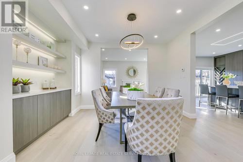 2276 Stillmeadow Road, Oakville, ON - Indoor Photo Showing Dining Room