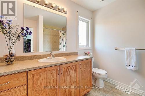 849 Clearbrook Drive, Ottawa, ON - Indoor Photo Showing Bathroom